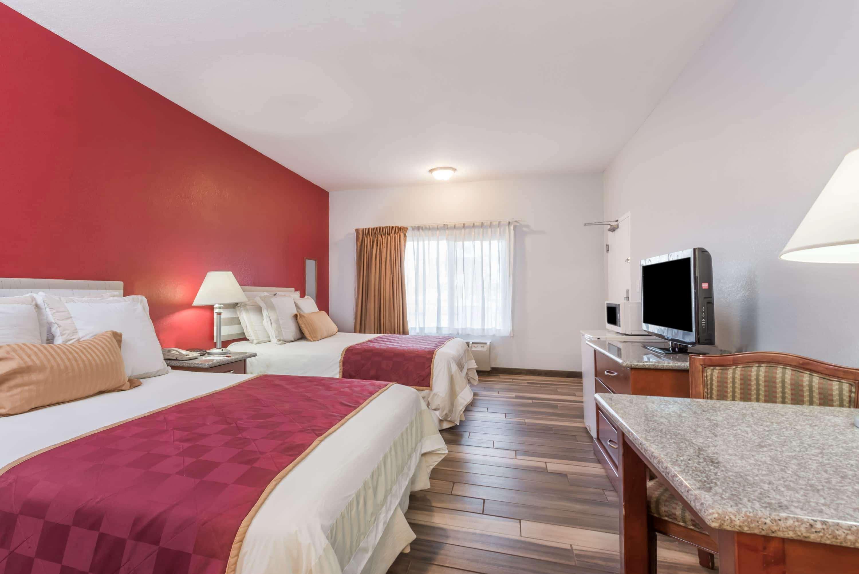รามาดา บาย วินด์แฮม เนียร์ ซีเวิร์ลด์ มิสชัน บีช Hotel ซานดิเอโก ภายนอก รูปภาพ